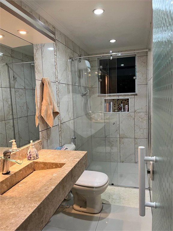 Sobrado à venda com 3 quartos, sendo 1 suíte,  em Vila Pirituba, São Paulo, SP