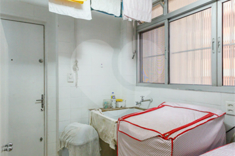 Apartamento à venda com 3 quartos, sendo 1 suíte, em Bela Vista, São Paulo, SP