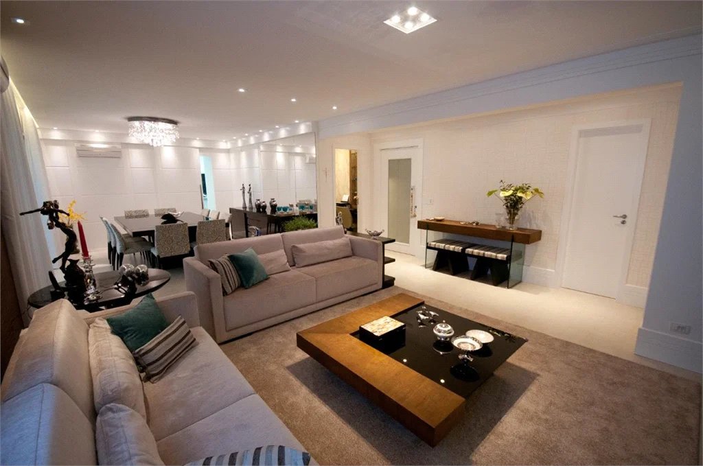 Apartamento à venda com 4 quartos, sendo 3 suítes, em Vila Romana, São Paulo, SP