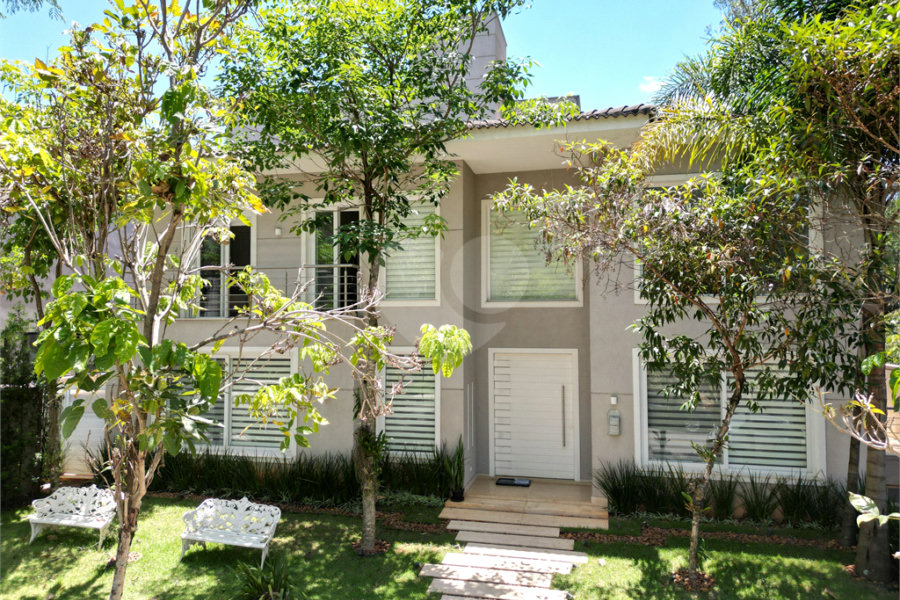 Casa à venda com 4 quartos, sendo 3 suítes, no condomínio Reserva Nova Cantareira, São Paulo - SP