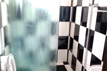 Sobrado à venda com 3 quartos, sendo 2 suítes, em Vila Rea, Poá, SP