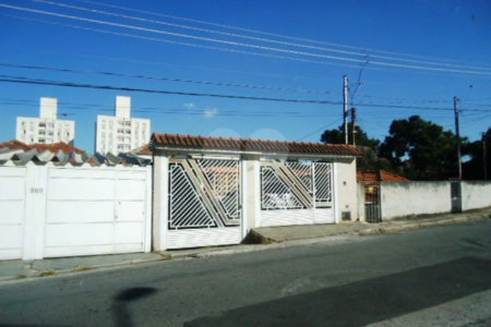 Casa à venda com 2 suítes em Vila Gustavo, São Paulo, SP
