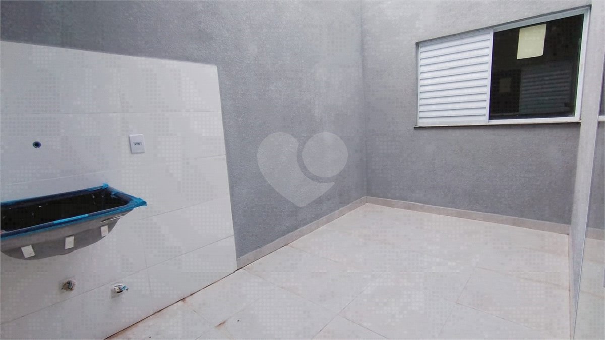 Casa de Vila à venda com 2 quartos em Jardim das Orquídeas, Sorocaba, SP