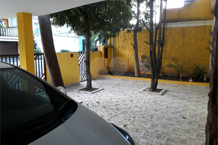 Sobrado à venda com 3 quartos, sendo 1 suíte, em Tremembé, São Paulo, SP