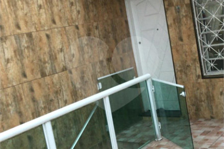 Sobrado à venda com 2 quartos em Santana, São Paulo, SP