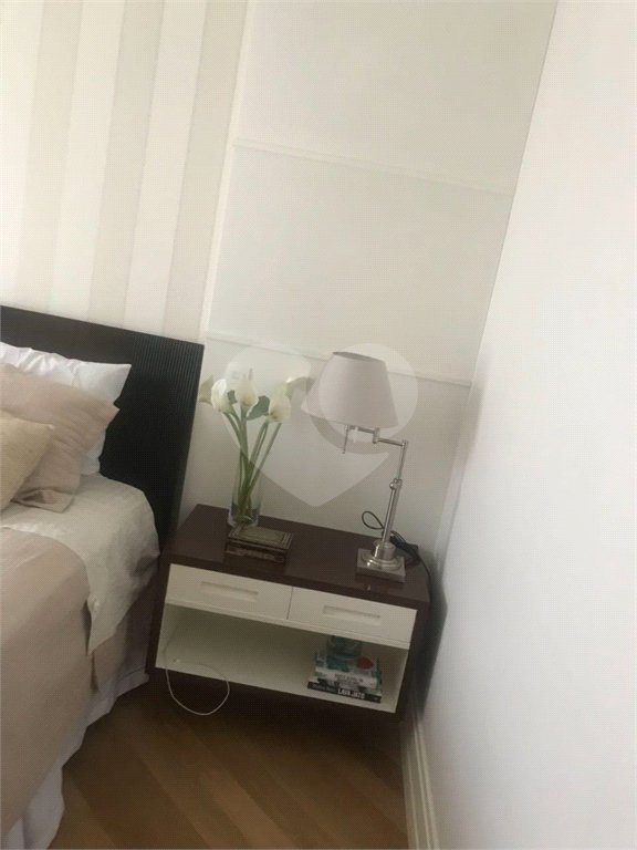 Apartamento à venda com 3 suítes em Moema, São Paulo, SP