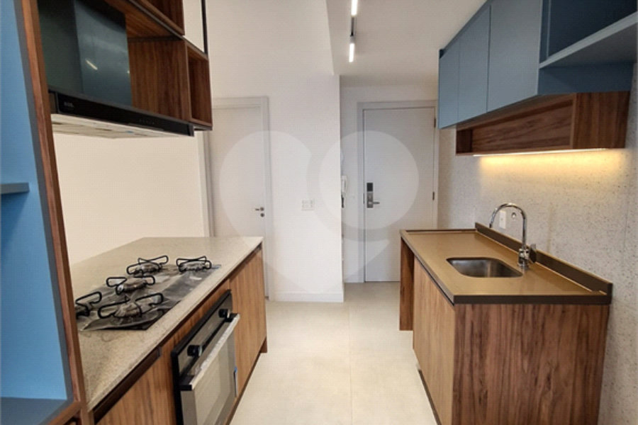 Apartamento para alugar com 3 suítes em Vila Madalena, São Paulo, SP