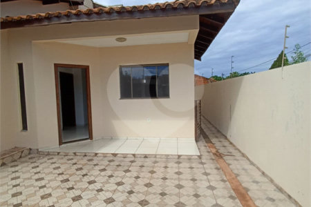 Casa à venda com 3 quartos, sendo 1 suíte, em Residencial Ponta Porã II, Ponta Porã, MS