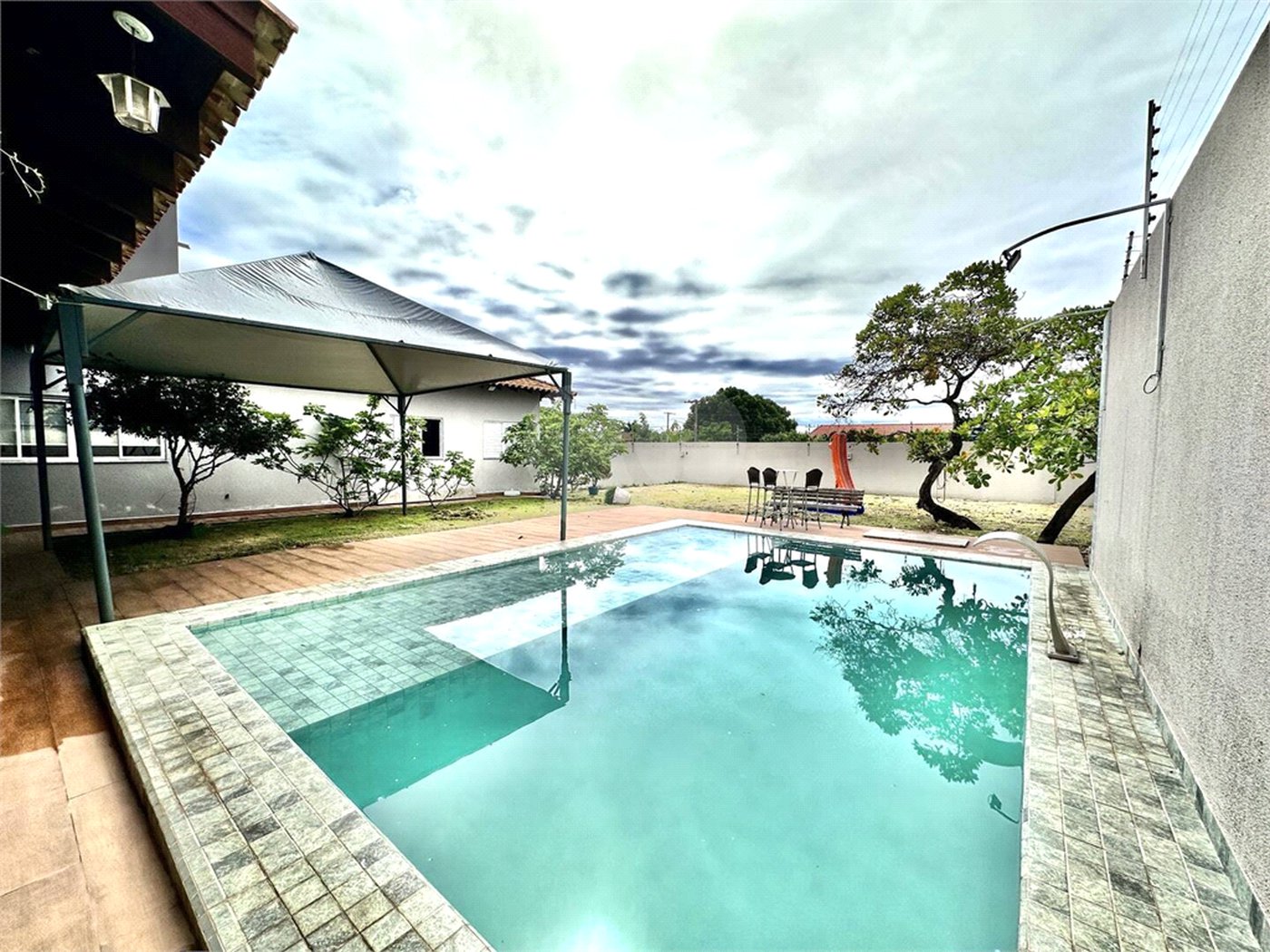 Casa à venda com 3 suítes no Centro-norte, Várzea Grande, MT