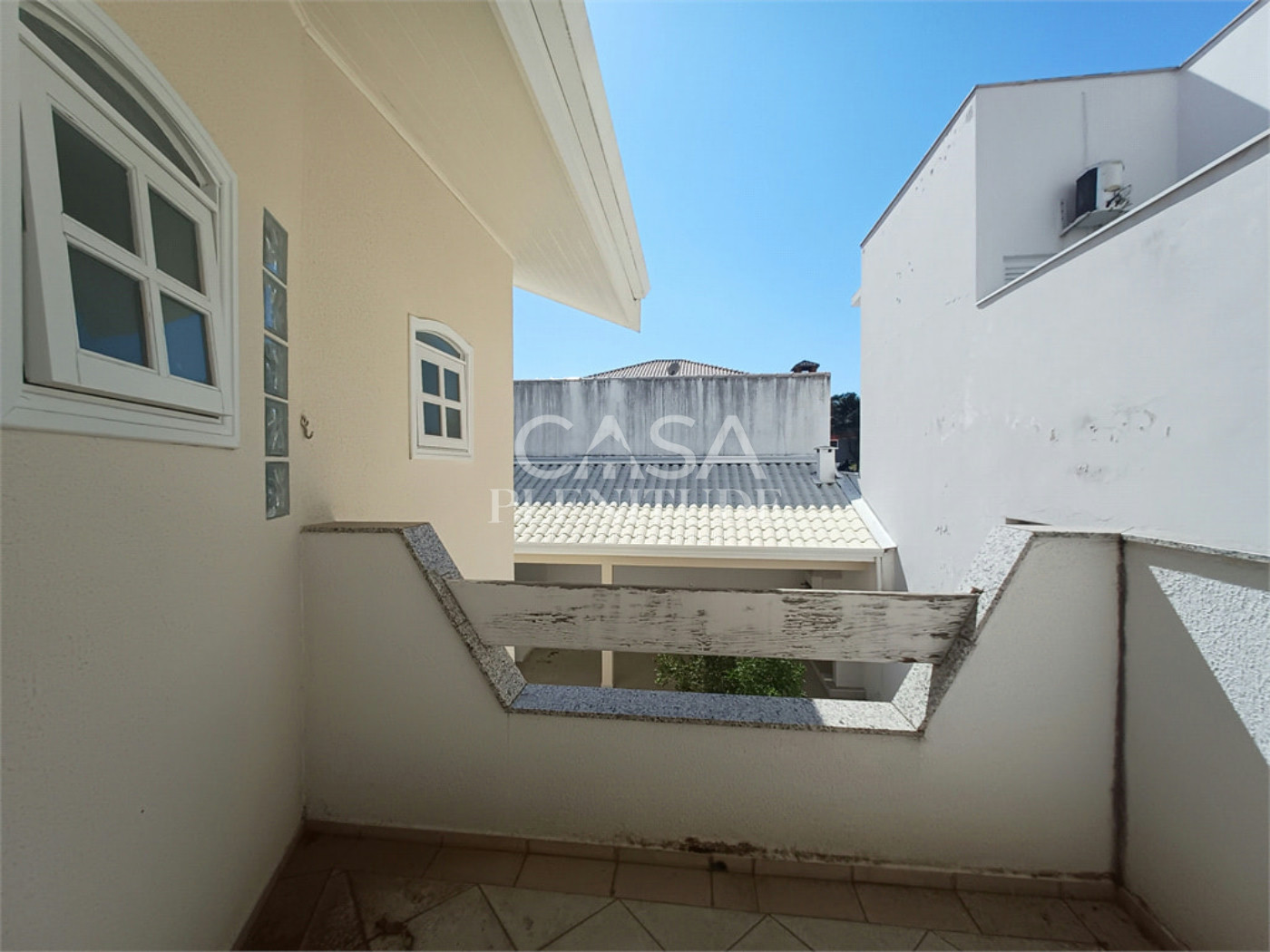 Casa em condomínio à venda com 3 quartos, sendo 2 suítes, em Granja Olga Ii, Sorocaba, SP