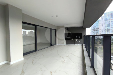 Apartamento à venda ou para alugar com 3 suítes em Água Branca, São Paulo, SP