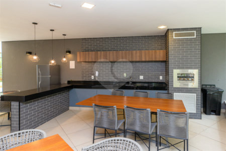 Apartamento à venda com 3 quartos, sendo 1 suíte,  em Chácara Flora, São Paulo, SP