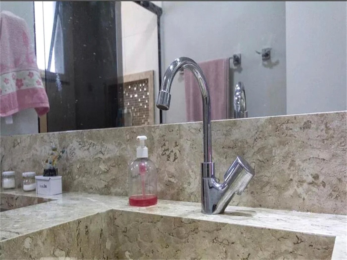 Apartamento à venda com 3 quartos, sendo 1 suíte,  em Jardim Vazani, São Paulo, SP