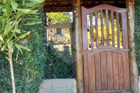 Chácara à venda com 4 quartos, sendo 1 suíte, em Bairro dos Pires, Extrema, MG
