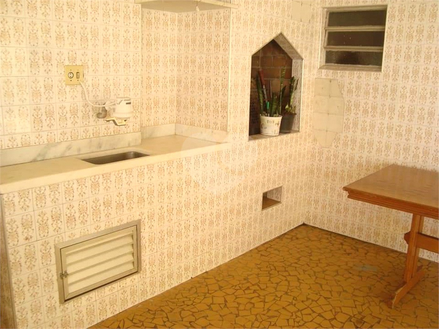 Casa à venda com 3 quartos em Cidade Aracilia, Guarulhos, SP