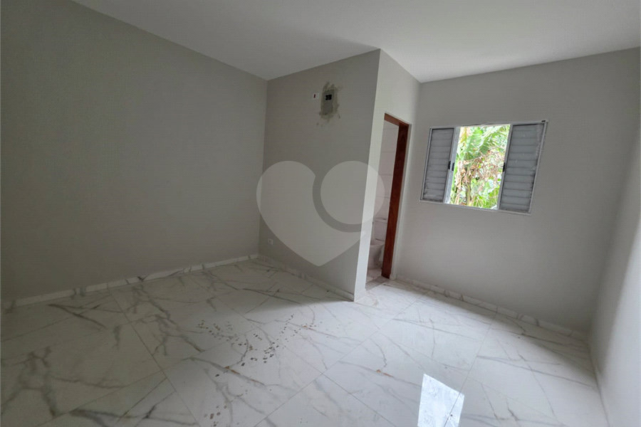 Sobrado à venda com 2 quartos, sendo 1 suíte, em Vila Clarice, São Paulo, SP