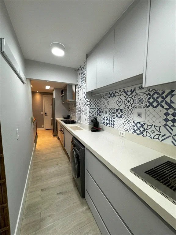 Apartamento à venda com 2 quartos, sendo 1 suíte,  em Jardim Vazani, São Paulo, SP
