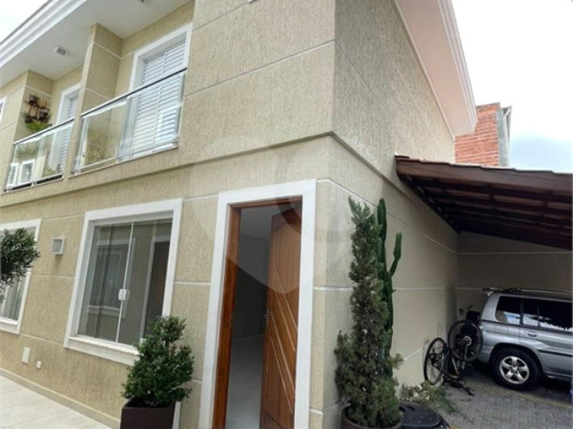 Casa à venda com 2 suítes em Vila Constança, São Paulo, SP