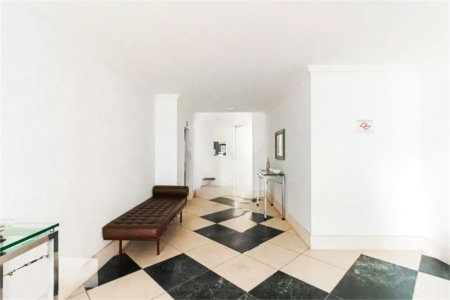 Apartamento para alugar com 3 quartos, sendo 1 suíte,  em Vila Hamburguesa, São Paulo, SP