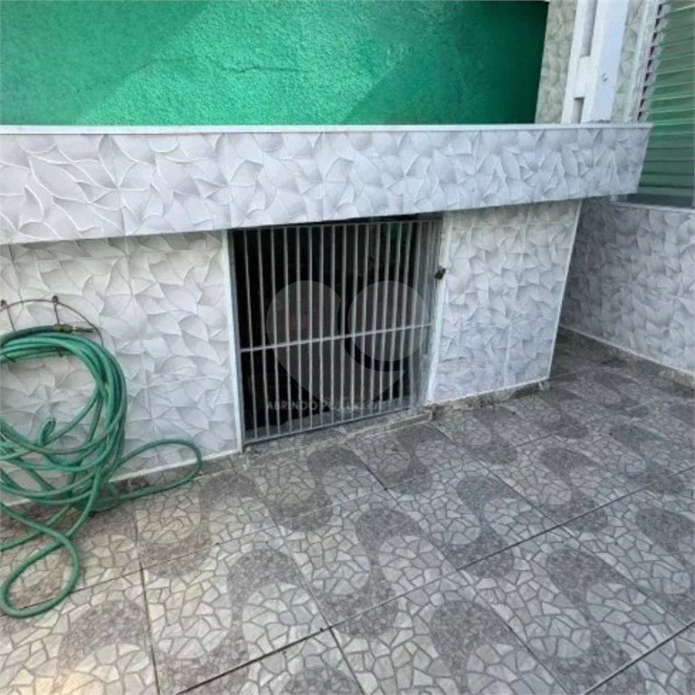Casa à venda com 4 quartos em Parque Maria Domitila, São Paulo, SP