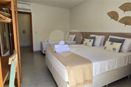 Casa à venda com 3 quartos, sendo 1 suíte, no Centro / Arraial D'ajuda, Porto Seguro, BA