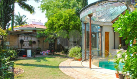 Sobrado à venda com 7 quartos, sendo 5 suítes,  em Alto da Boa Vista, São Paulo, SP
