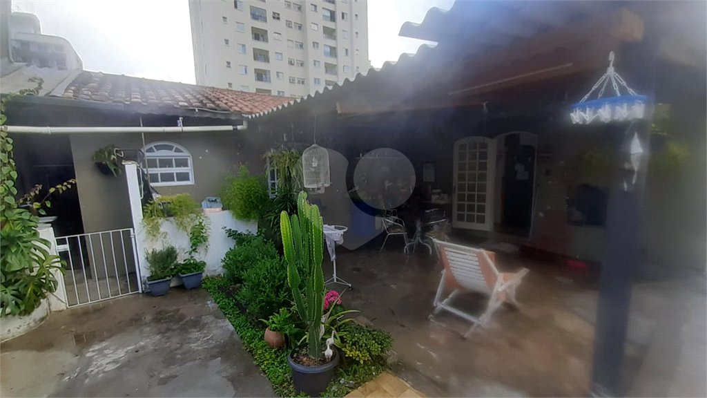 Sobrado à venda com 6 quartos, sendo 1 suíte, em Santa Teresinha, São Paulo, SP
