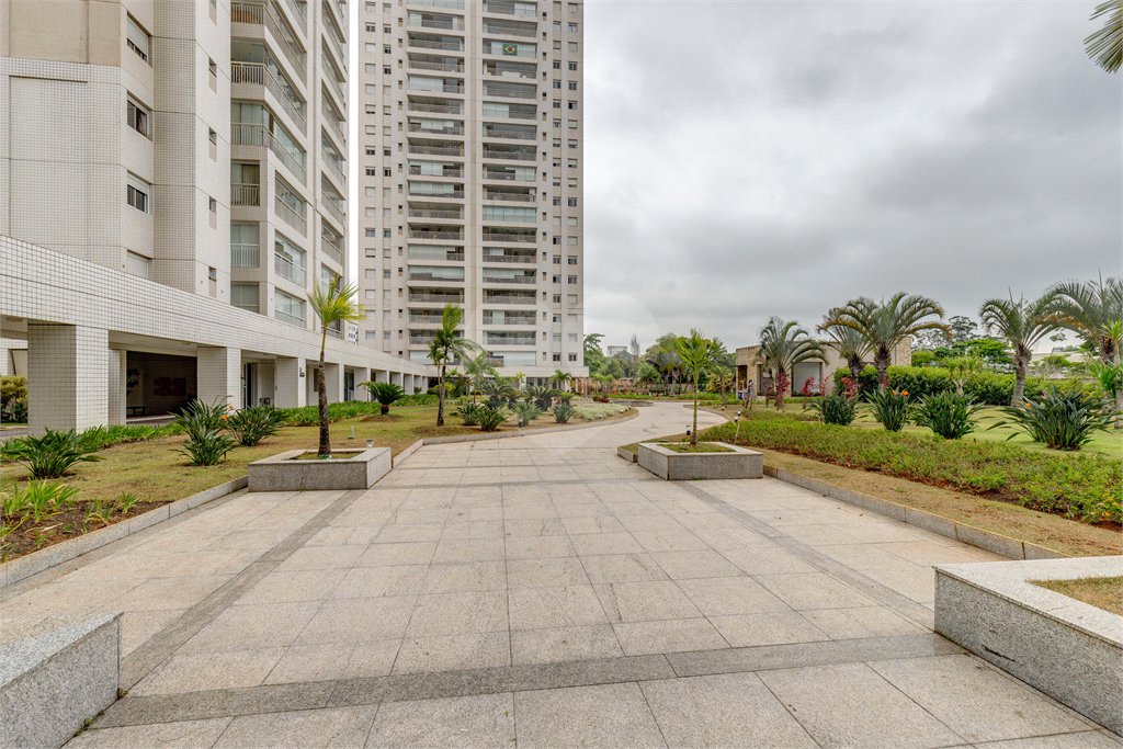 Apartamento à venda com 2 suítes em Jurubatuba, São Paulo, SP