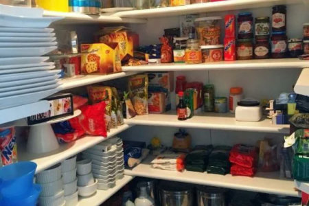 Apartamento para alugar com 4 quartos, sendo 3 suítes, em Jardim Londrina, São Paulo, SP