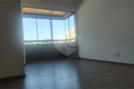 Apartamento à venda com 3 quartos, sendo 1 suíte, em Macedo, Guarulhos, SP