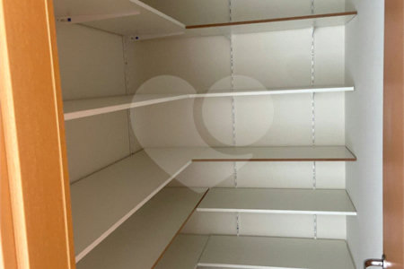 Casa à venda ou para alugar com 3 suítes no condomínio Portal das Tipuanas, Araraquara - SP