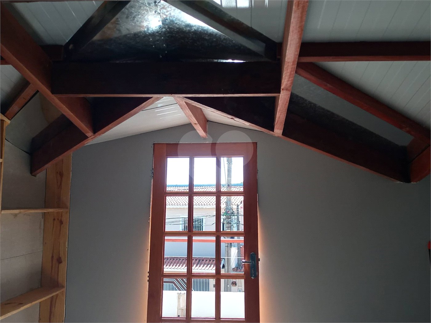 Casa à venda com 2 quartos, sendo 1 suíte,  em Capela, Vinhedo, SP