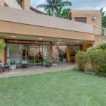 Casa à venda com 5 quartos, sendo 4 suítes, em Alto da Boa Vista, São Paulo, SP
