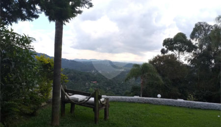 Casa à venda com 2 quartos, sendo 1 suíte,  no condomínio Sausalito, Mairiporã - SP