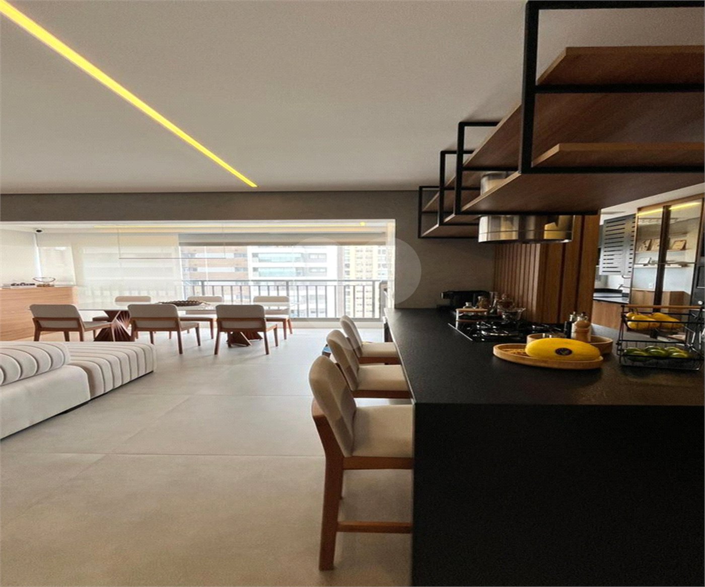 Apartamento à venda com 3 quartos, sendo 1 suíte, em Jardim Prudência, São Paulo, SP