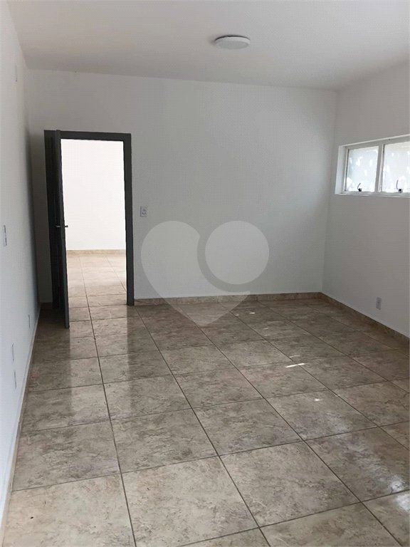 Sala à venda ou para alugar no Centro, São Roque, SP
