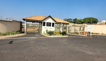 Terreno à venda em Altos do Jaraguá, Araraquara, SP
