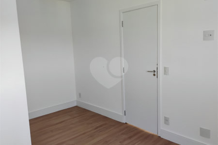 Apartamento à venda com 3 suítes em Anhangabaú, Jundiaí, SP