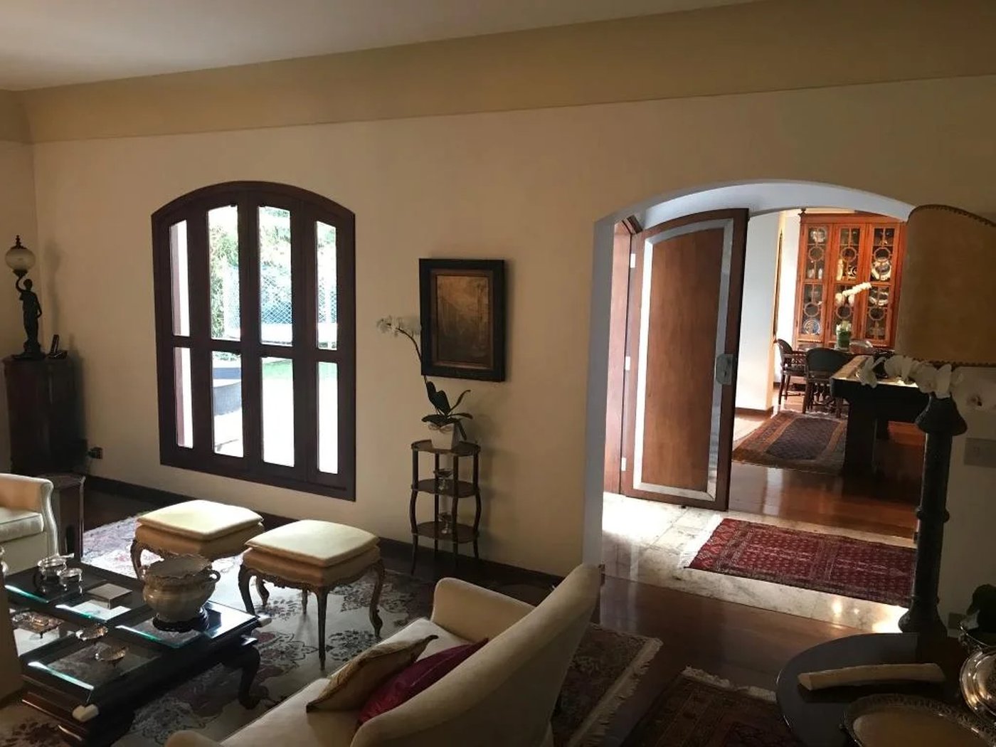 Casa à venda com 5 quartos, sendo 2 suítes, em Jardim Everest, São Paulo, SP