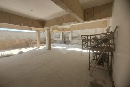 Apartamento 2 dormitórios com 1 vaga de garagem, excelente localização, programa MCMV, pagto parcelado
