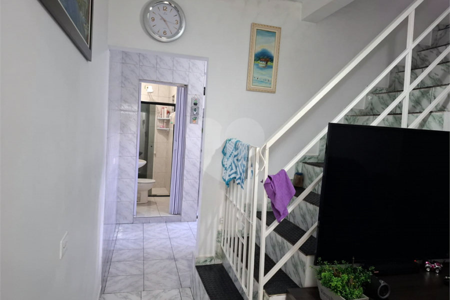 Sobrado à venda com 3 quartos, sendo 1 suíte, em Tremembé, São Paulo, SP