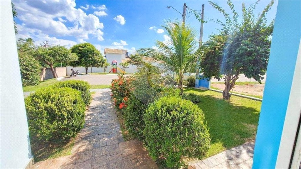 Casa à venda com 3 quartos, sendo 1 suíte, no condomínio Mirante dos Ipes, Salto - SP