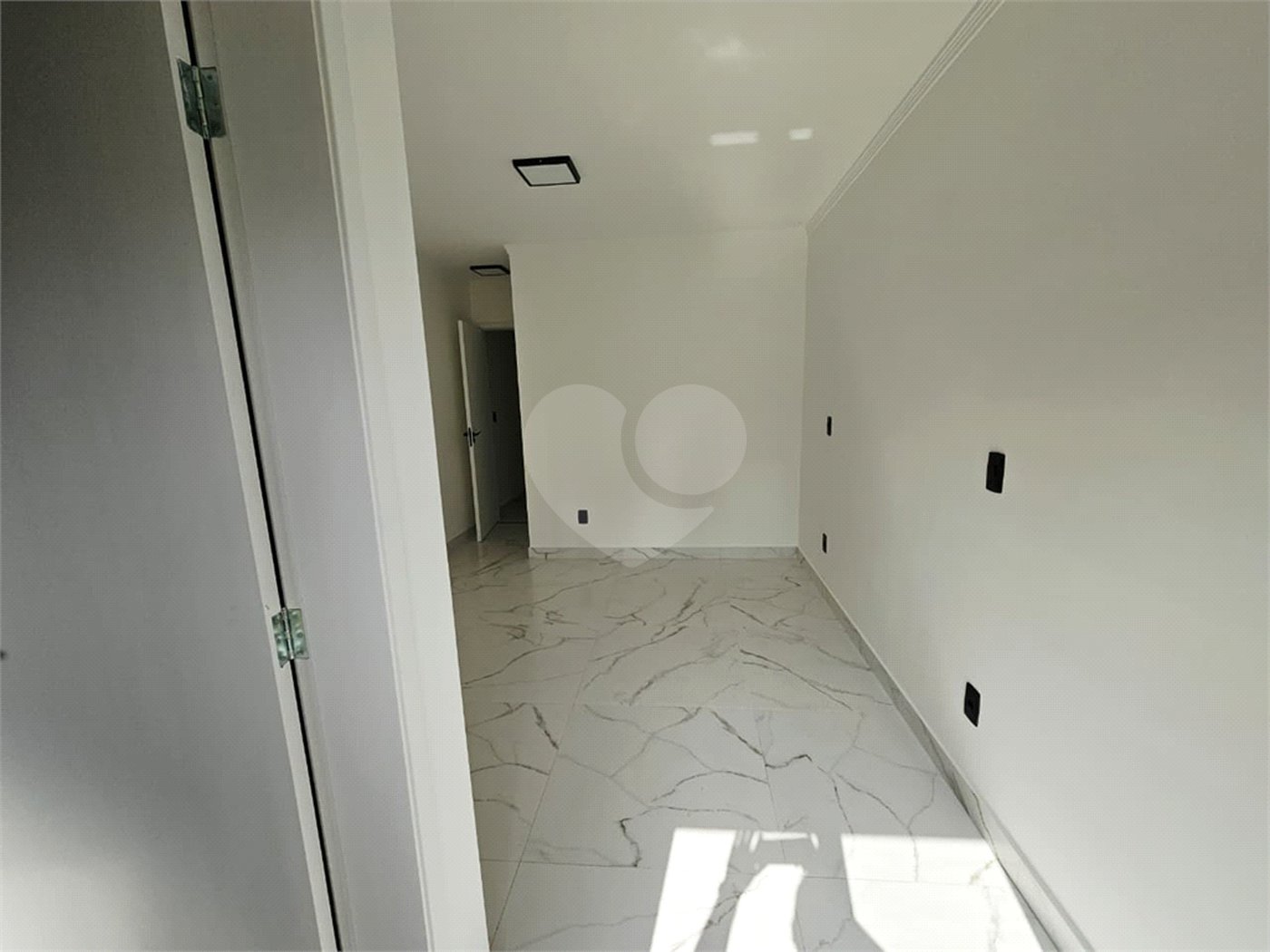 Sobrado à venda com 3 quartos, sendo 2 suítes,  em Vila Dom Pedro II, São Paulo, SP