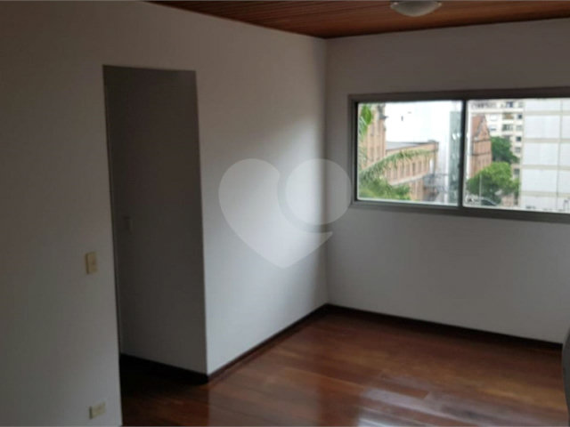 Apartamento à venda com 2 quartos em Santa Cecília, São Paulo, SP