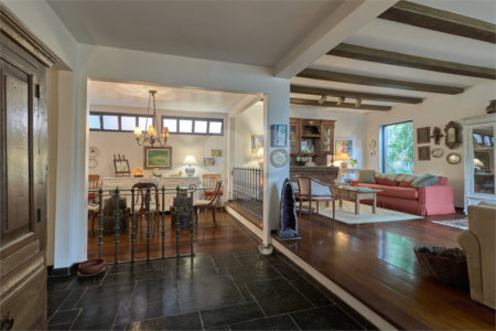 Casa à venda com 4 suítes em Granja Julieta, São Paulo, SP