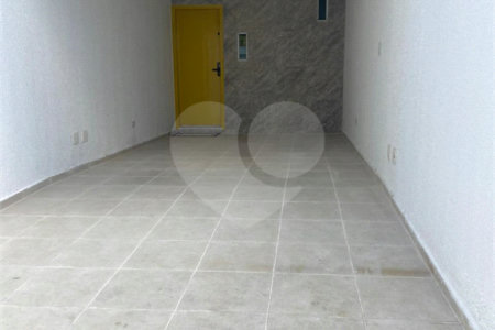 Sobrado à venda com 3 quartos, sendo 1 suíte,  em Vila Pires, Santo André, SP