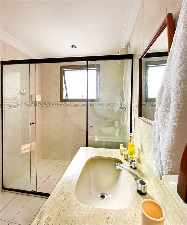 Apartamento à venda com 3 suítes em Vila Suzana, São Paulo, SP