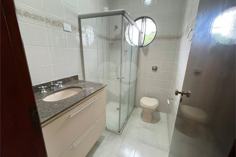 Sobrado à venda com 3 quartos, sendo 2 suítes, em Vila Palmeiras, São Paulo, SP