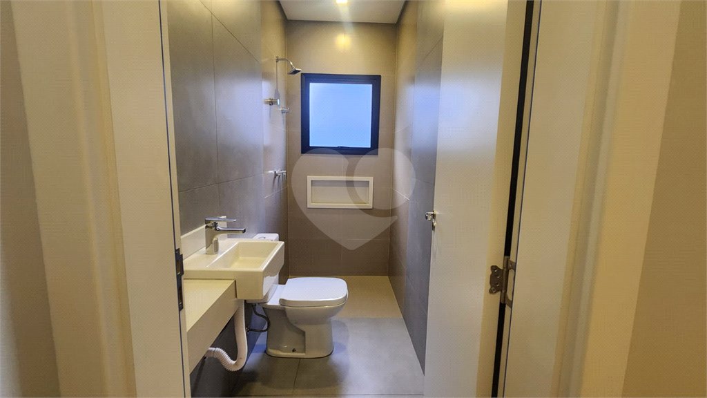 Casa à venda com 3 suítes no condomínio Sun Lake, Sorocaba - SP