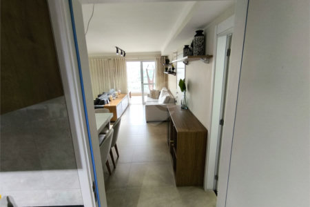 Apartamento à venda com 3 quartos, sendo 1 suíte, em Jardim Vazani, São Paulo, SP